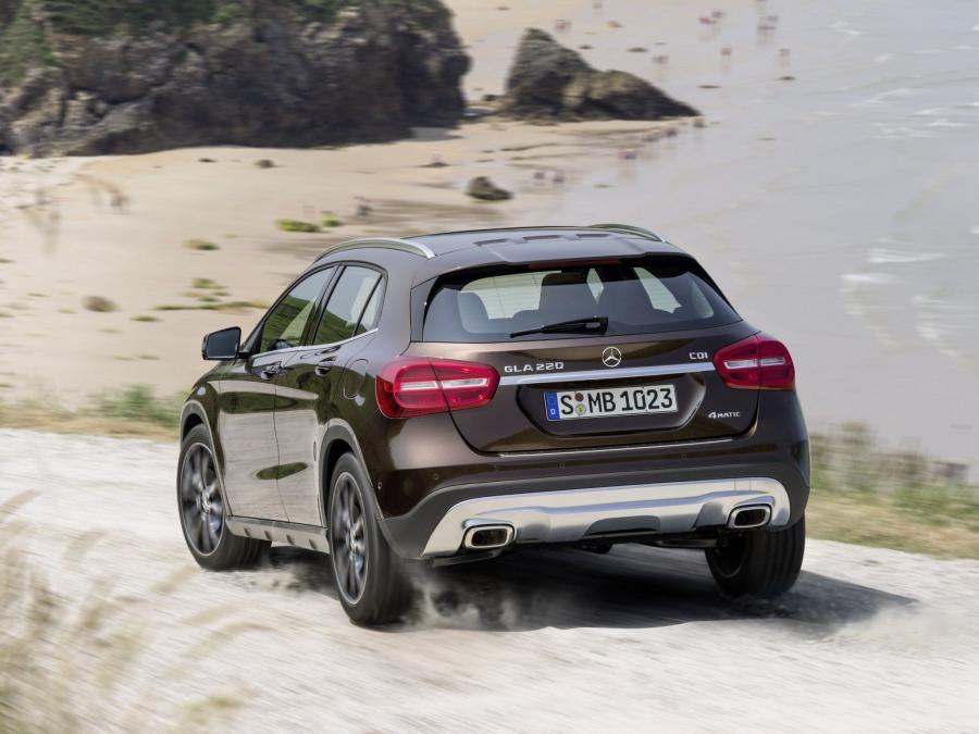  Mercedes-Benz GLA220 CDI 4Matic 2014 года  (фото 13 из 30)